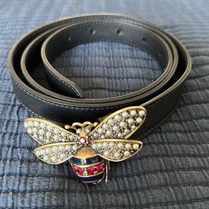 Gucci Black Bee Accent Skinny Belt